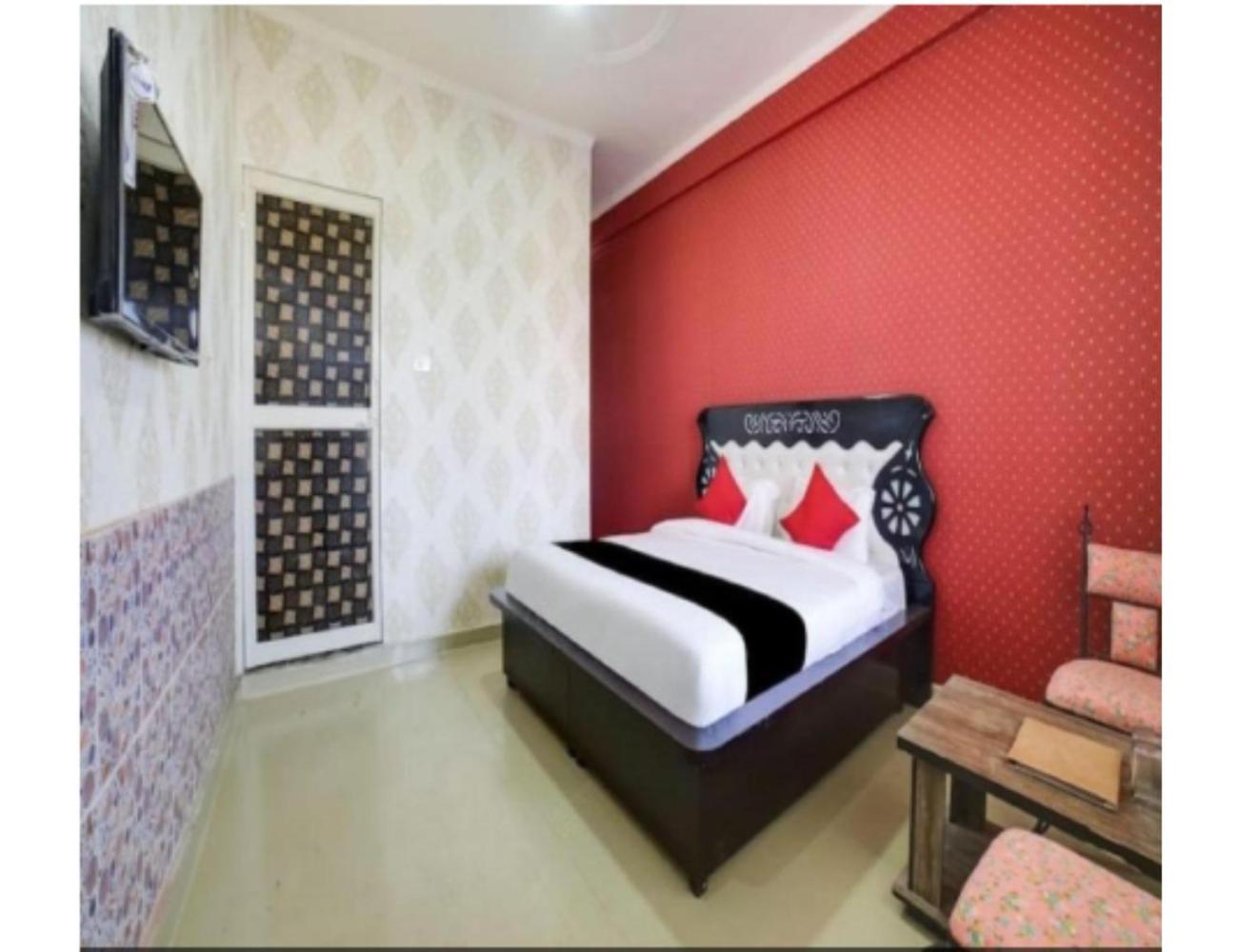 Sudhir Hotel & Banquet, Sonipat Exterior foto