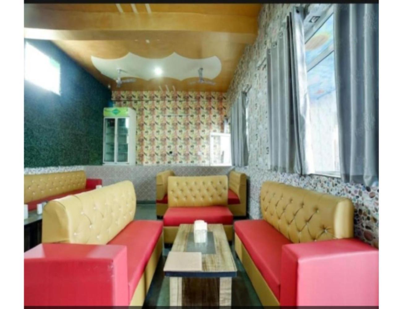 Sudhir Hotel & Banquet, Sonipat Exterior foto